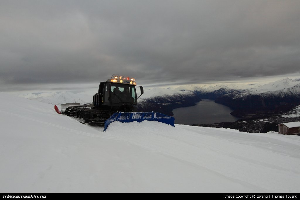 TRYKK FOR  LUKKE VINDUET