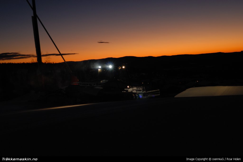 TRYKK FOR  LUKKE VINDUET