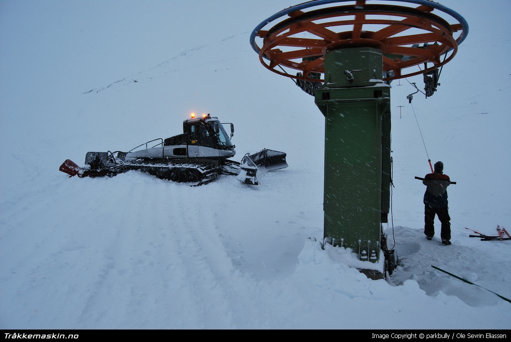 TRYKK FOR  LUKKE VINDUET