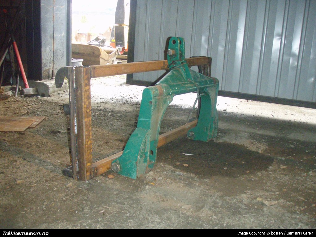 TRYKK FOR  LUKKE VINDUET