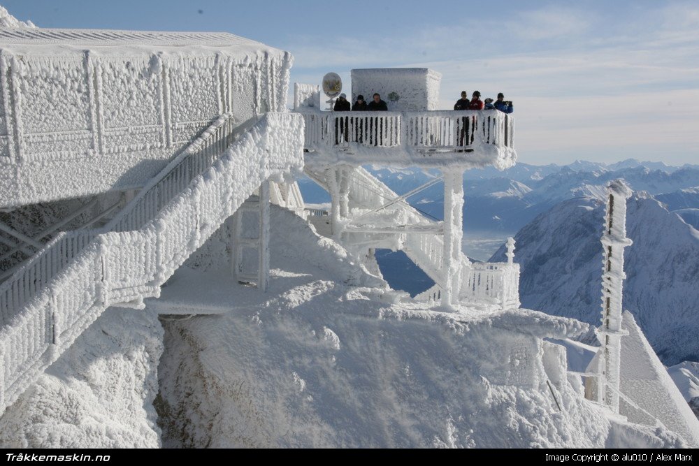 TRYKK FOR  LUKKE VINDUET