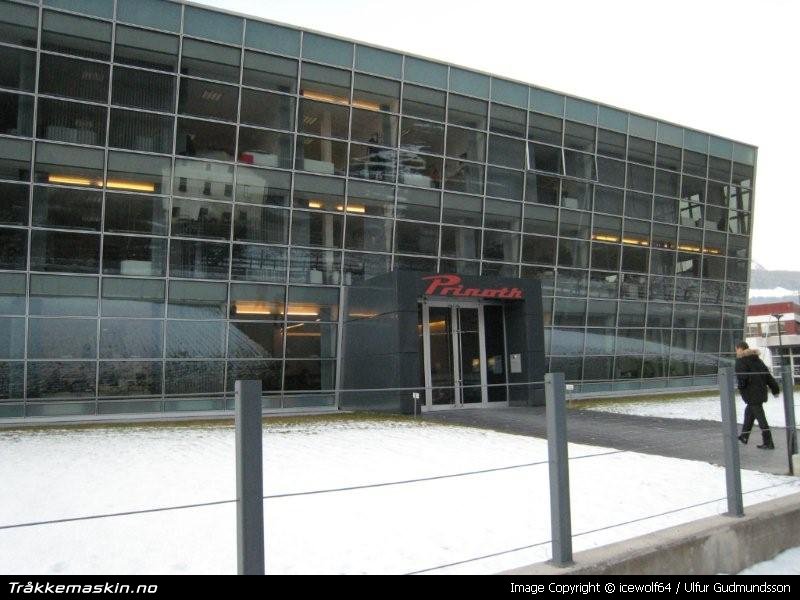 TRYKK FOR � LUKKE VINDUET