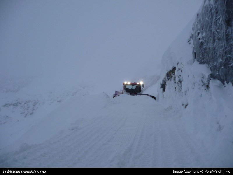 TRYKK FOR � LUKKE VINDUET