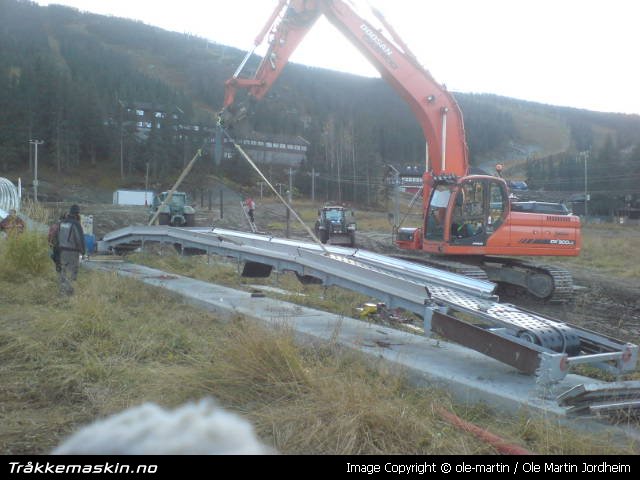 TRYKK FOR � LUKKE VINDUET