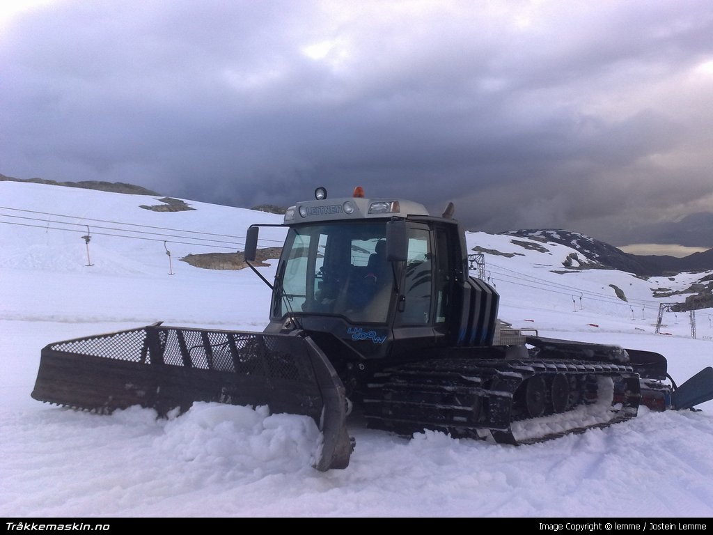 TRYKK FOR � LUKKE VINDUET