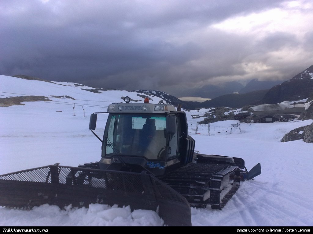 TRYKK FOR � LUKKE VINDUET