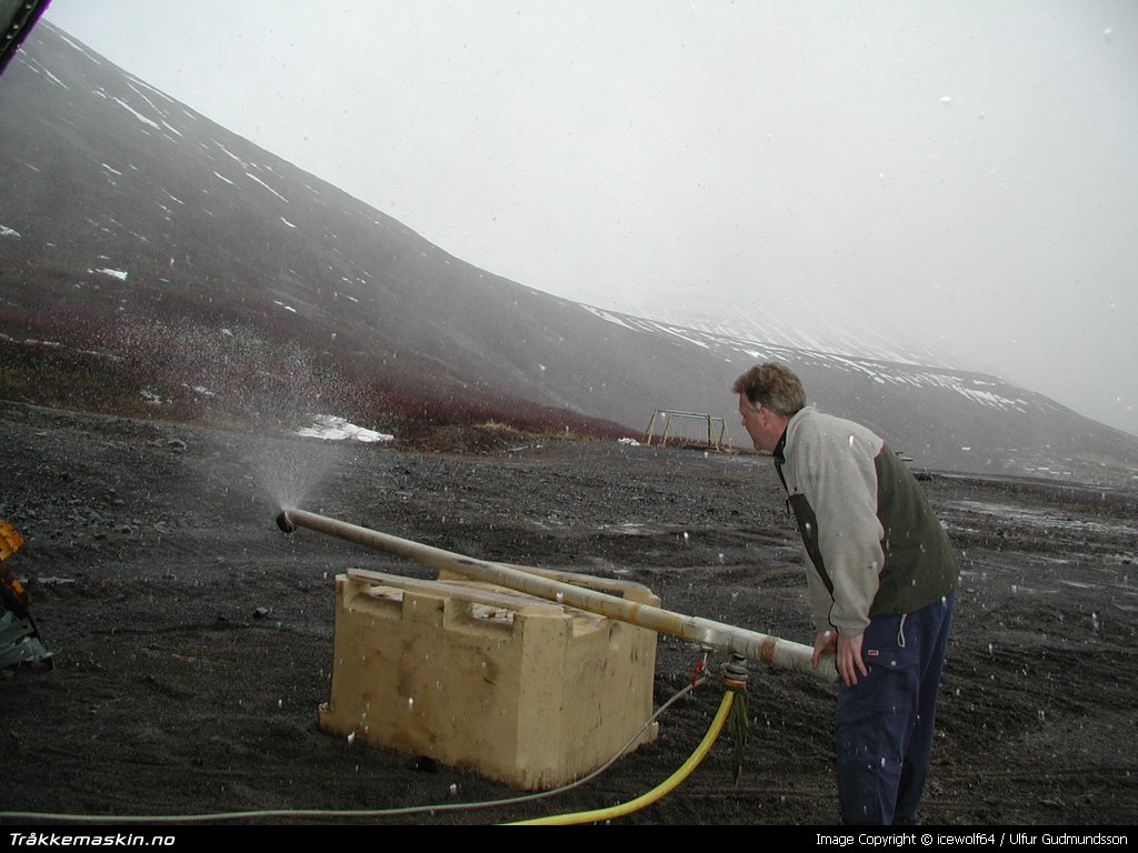 TRYKK FOR � LUKKE VINDUET