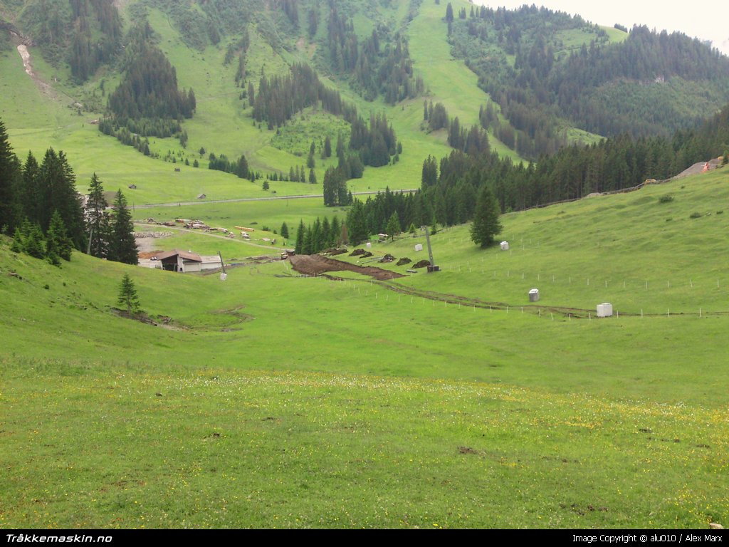 TRYKK FOR � LUKKE VINDUET