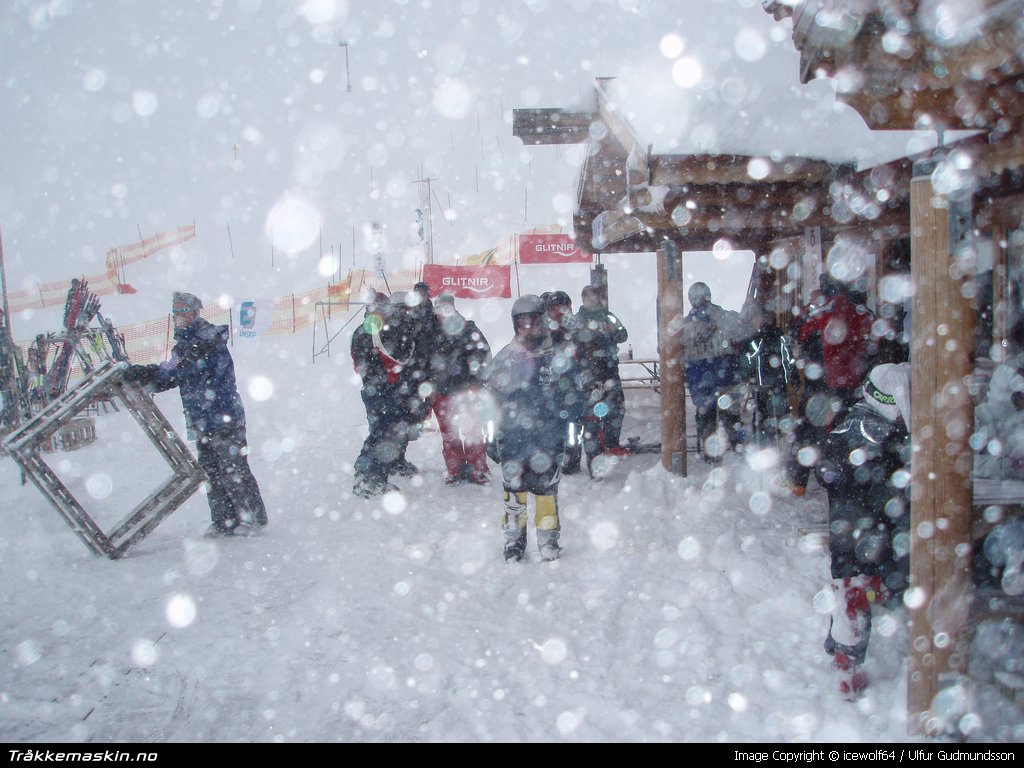 TRYKK FOR � LUKKE VINDUET