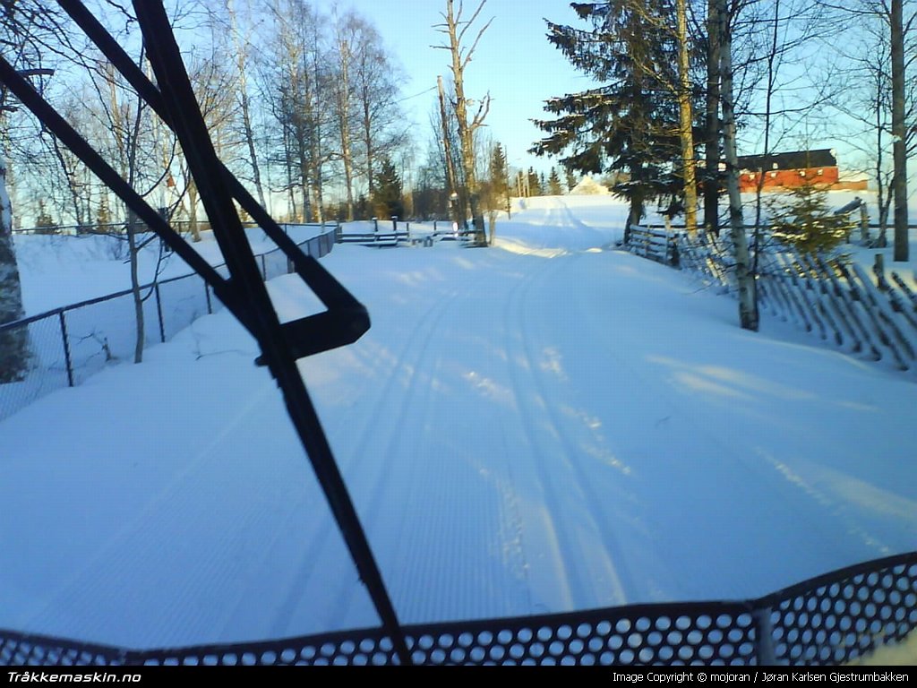 TRYKK FOR � LUKKE VINDUET