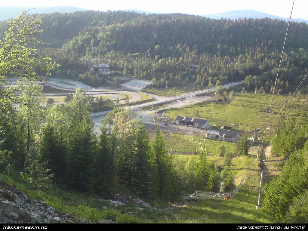 TRYKK FOR � LUKKE VINDUET