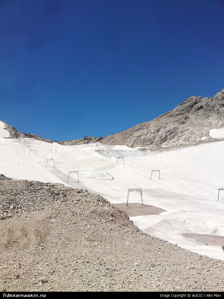 TRYKK FOR  LUKKE VINDUET