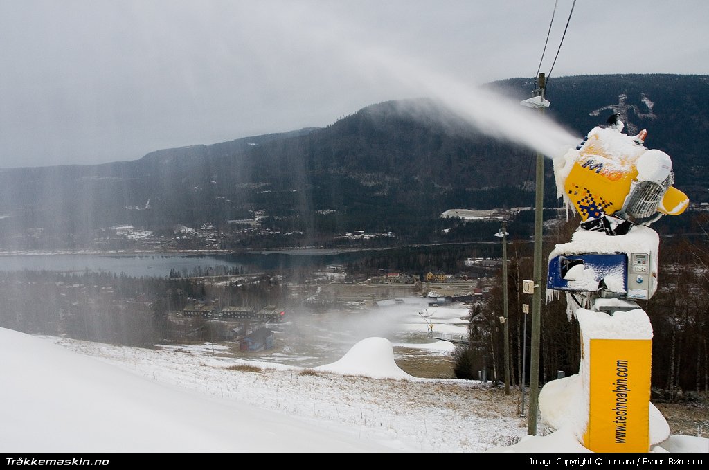 TRYKK FOR  LUKKE VINDUET