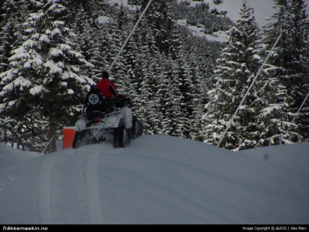 TRYKK FOR � LUKKE VINDUET