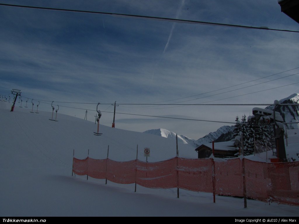 TRYKK FOR � LUKKE VINDUET