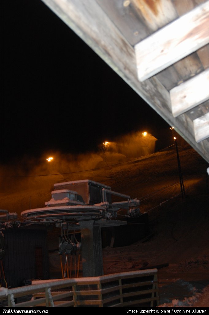 TRYKK FOR � LUKKE VINDUET