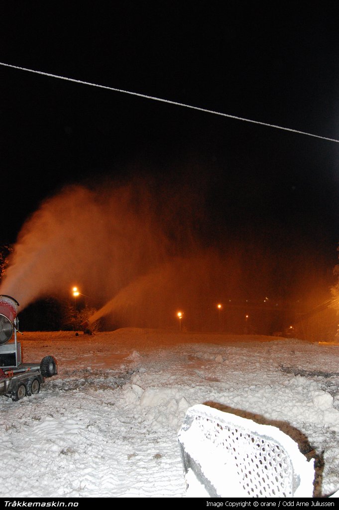 TRYKK FOR � LUKKE VINDUET