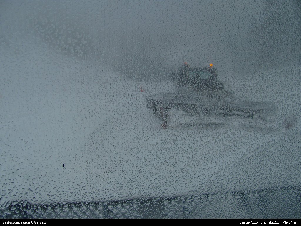 TRYKK FOR � LUKKE VINDUET