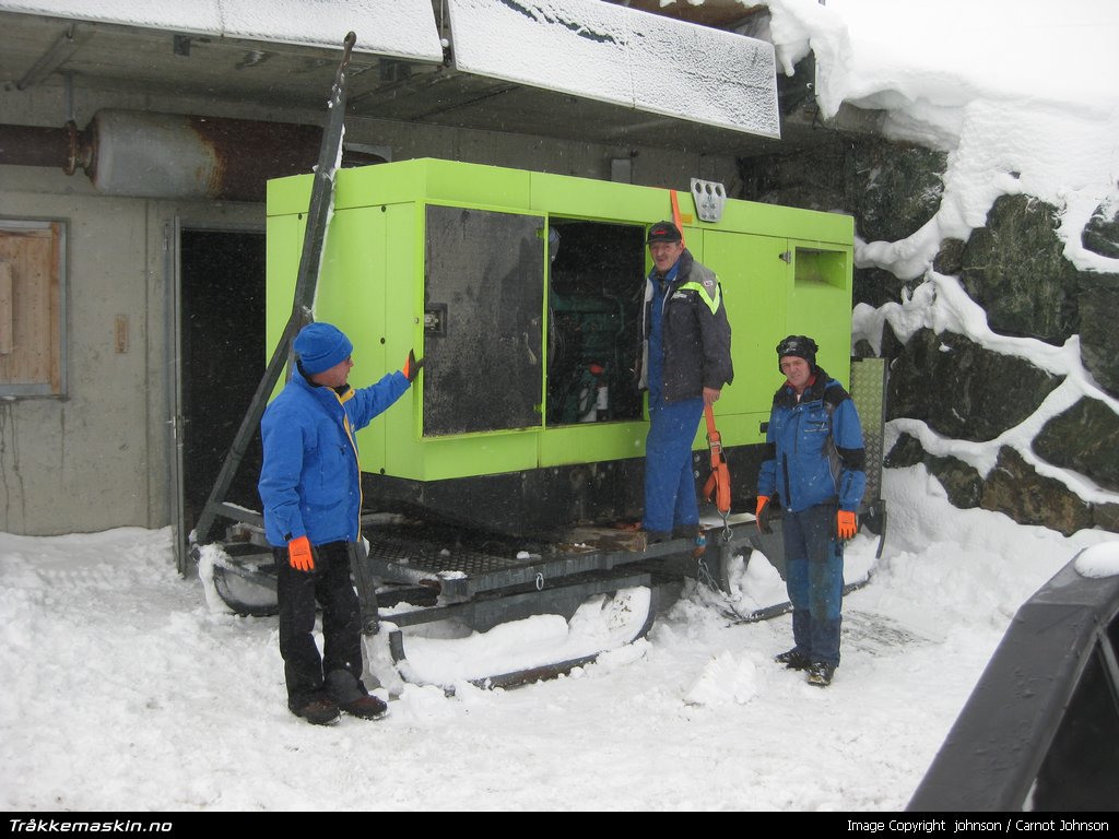 TRYKK FOR � LUKKE VINDUET