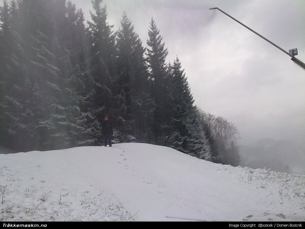 TRYKK FOR � LUKKE VINDUET