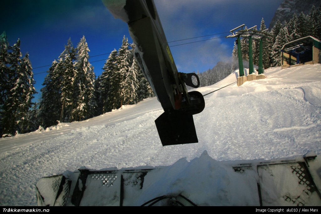 TRYKK FOR � LUKKE VINDUET