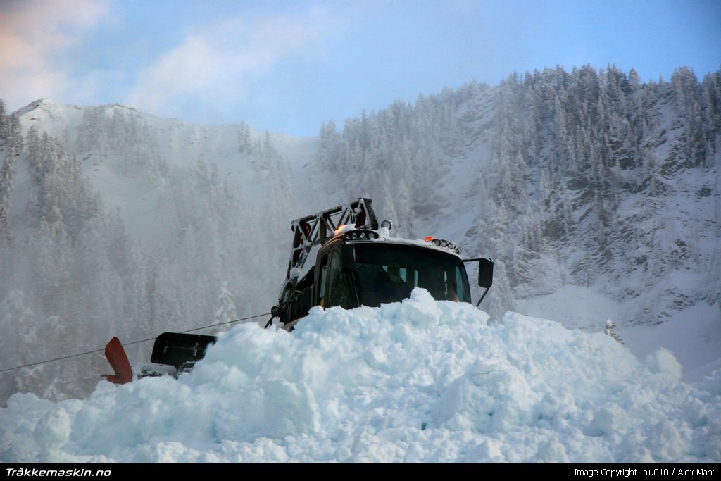 TRYKK FOR � LUKKE VINDUET