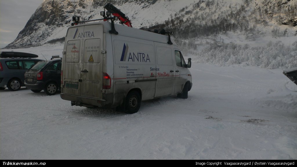 TRYKK FOR � LUKKE VINDUET