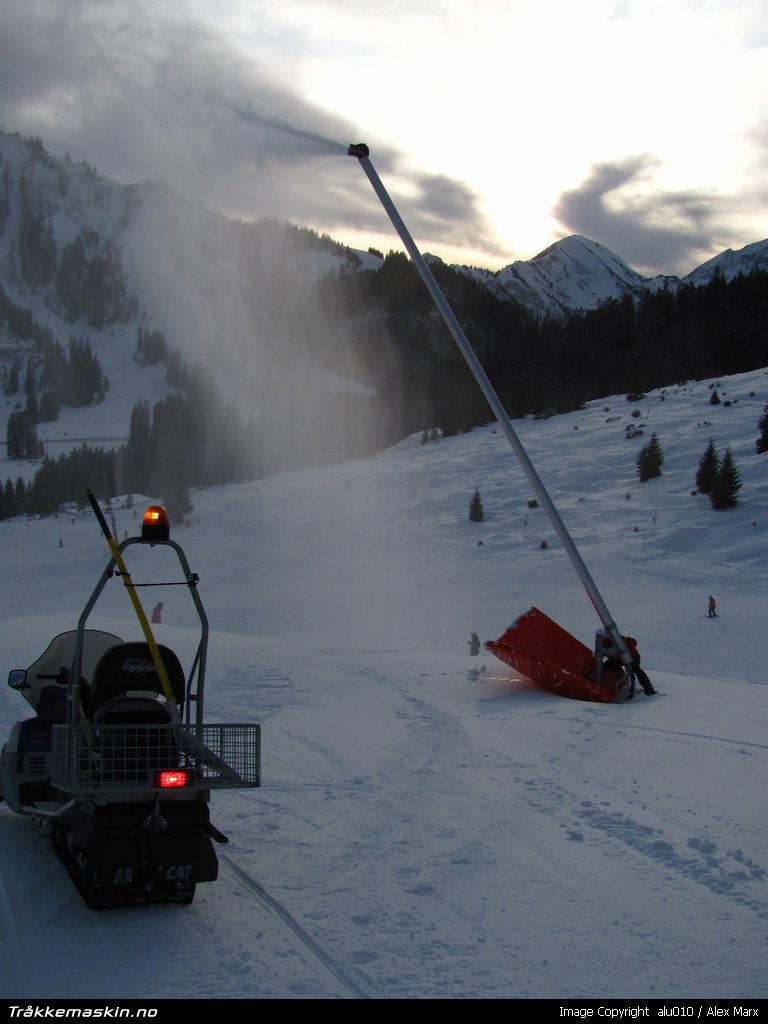 TRYKK FOR � LUKKE VINDUET