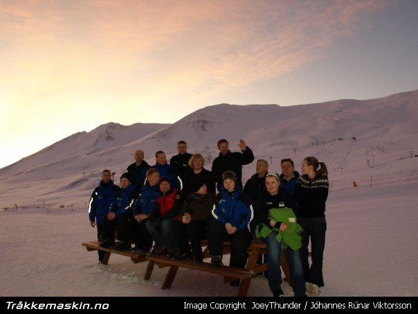 TRYKK FOR � LUKKE VINDUET