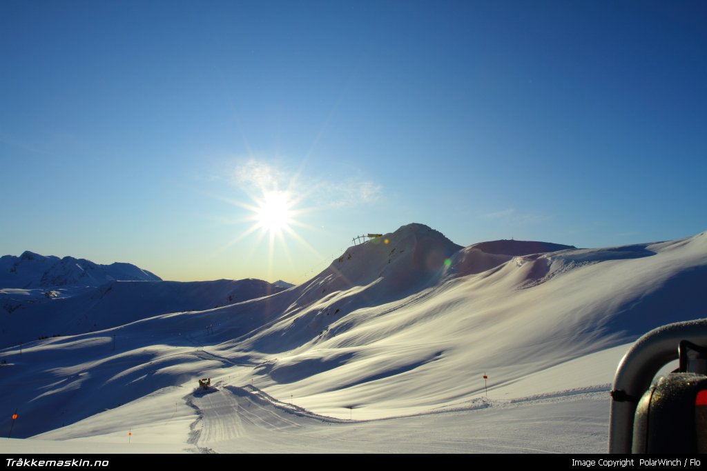 TRYKK FOR � LUKKE VINDUET