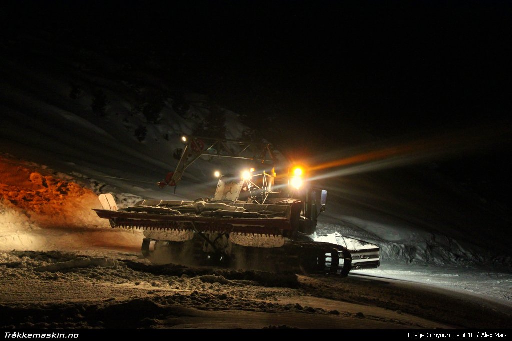 TRYKK FOR � LUKKE VINDUET