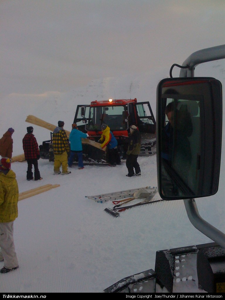 TRYKK FOR � LUKKE VINDUET