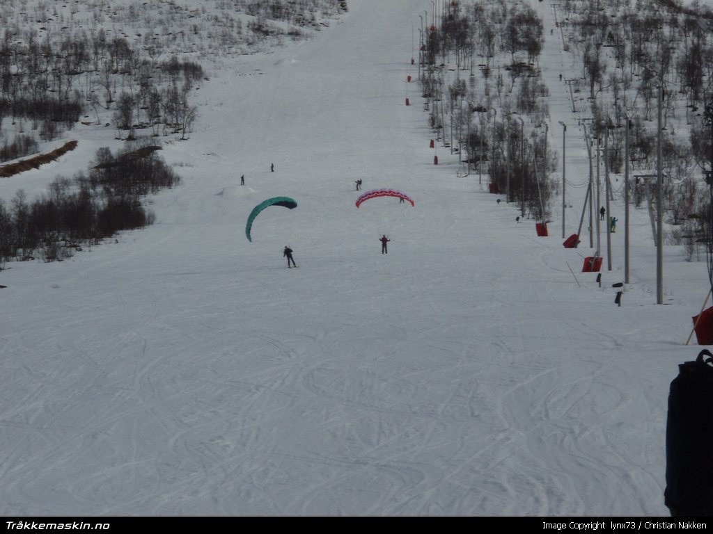 TRYKK FOR � LUKKE VINDUET