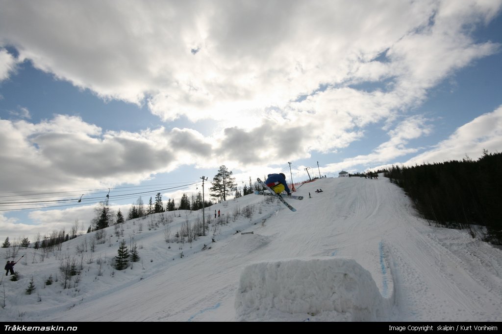 TRYKK FOR � LUKKE VINDUET