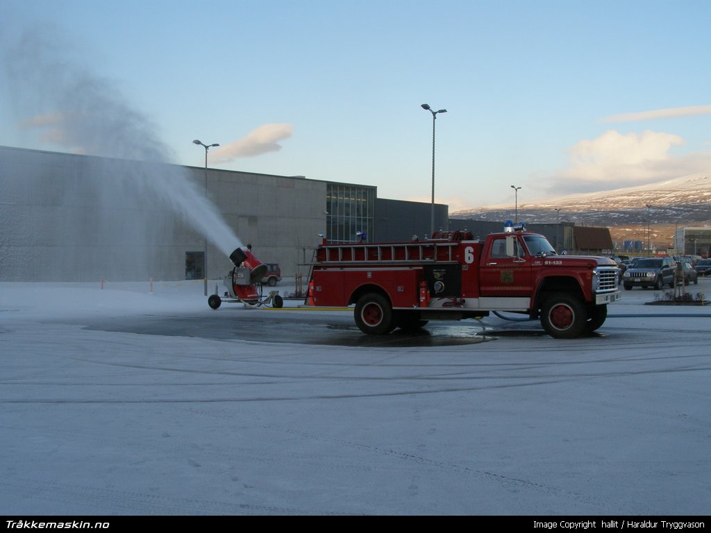 TRYKK FOR � LUKKE VINDUET