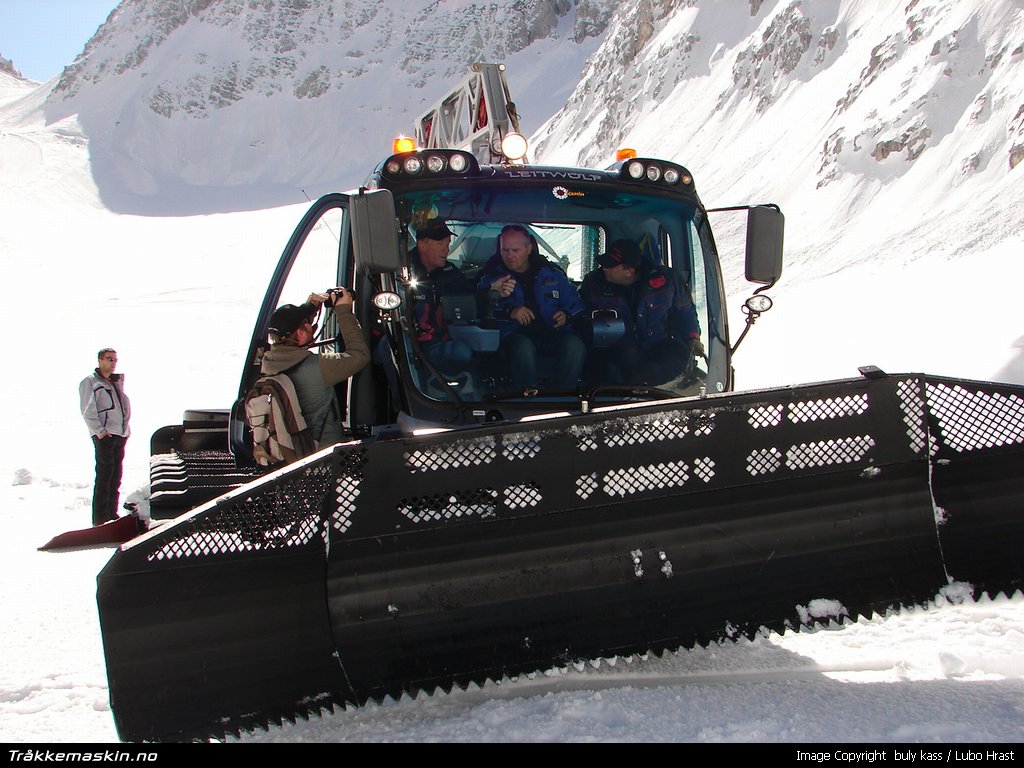 TRYKK FOR � LUKKE VINDUET