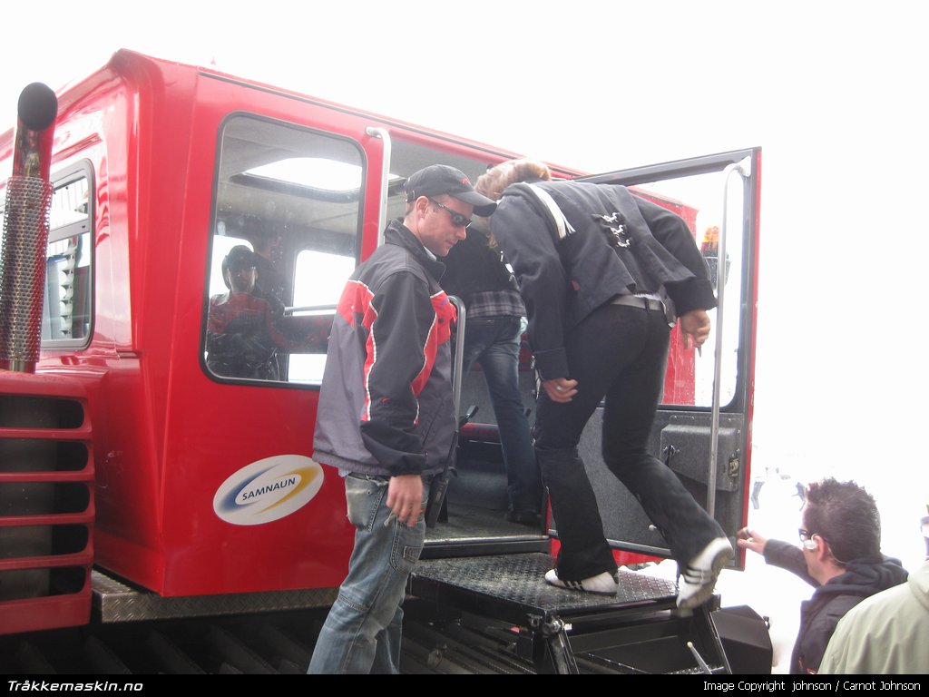 TRYKK FOR � LUKKE VINDUET