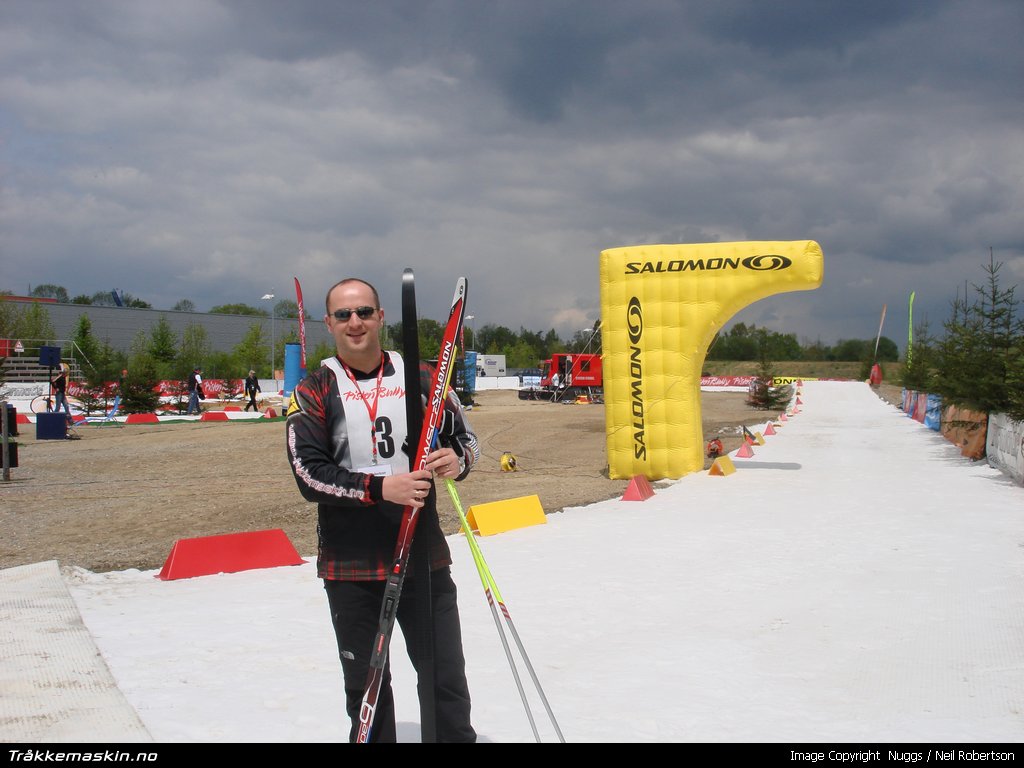 TRYKK FOR � LUKKE VINDUET