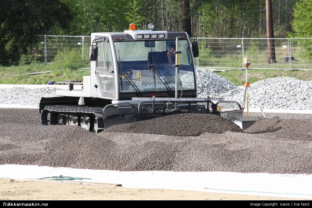 TRYKK FOR � LUKKE VINDUET