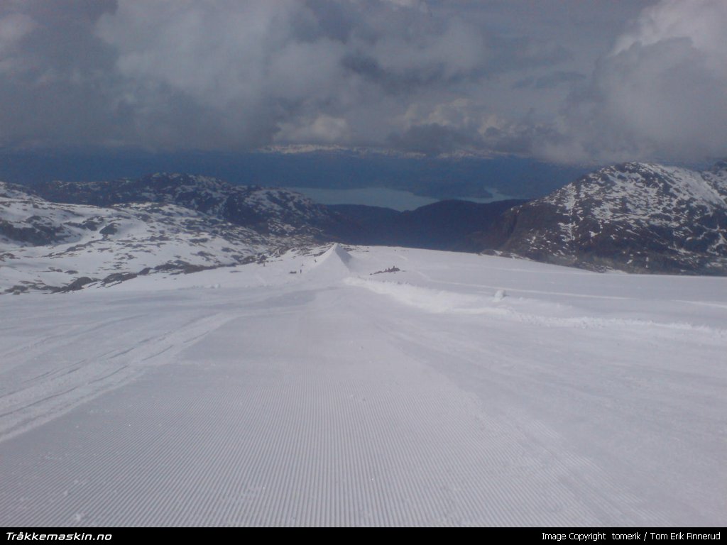 TRYKK FOR � LUKKE VINDUET