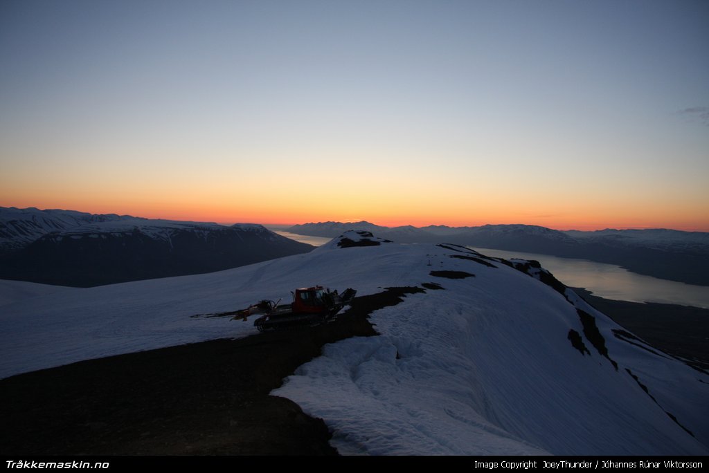 TRYKK FOR � LUKKE VINDUET