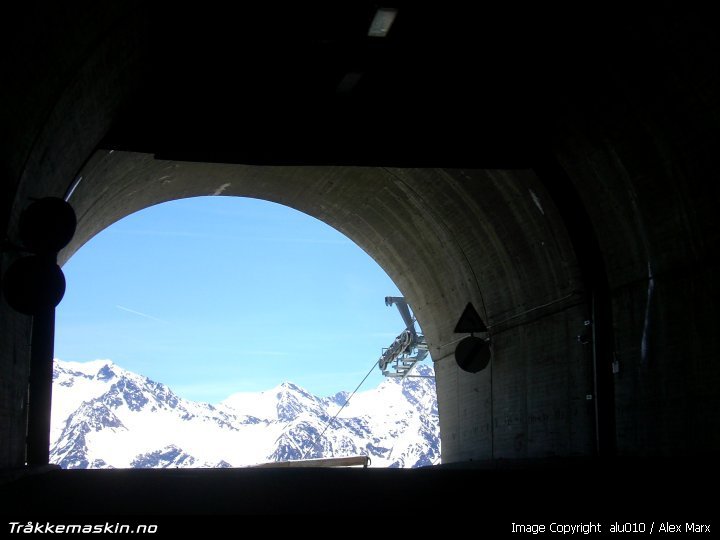 TRYKK FOR � LUKKE VINDUET