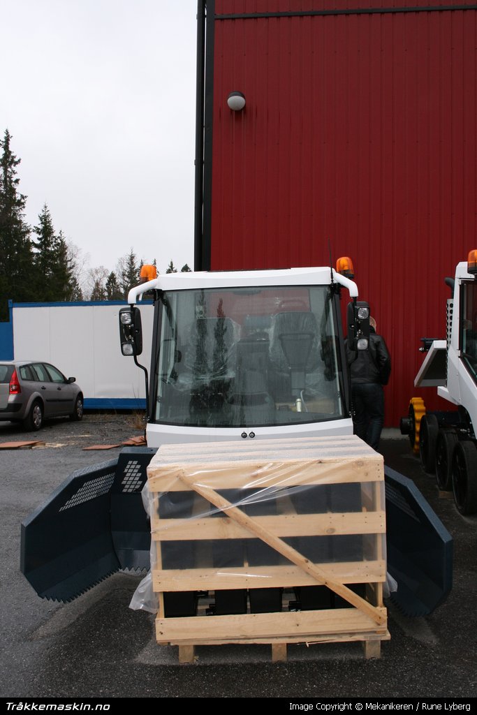 TRYKK FOR  LUKKE VINDUET