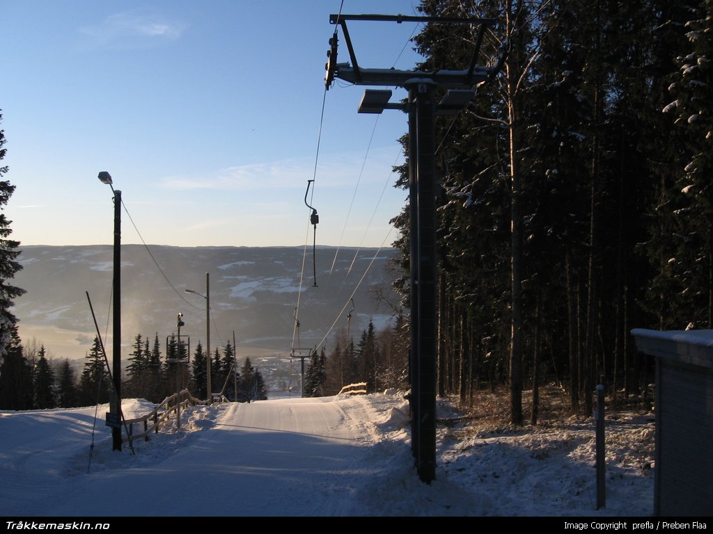 TRYKK FOR � LUKKE VINDUET