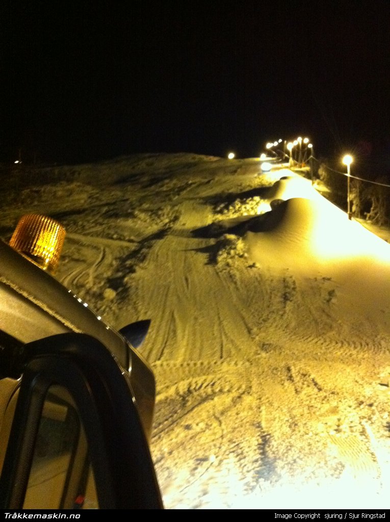 TRYKK FOR � LUKKE VINDUET