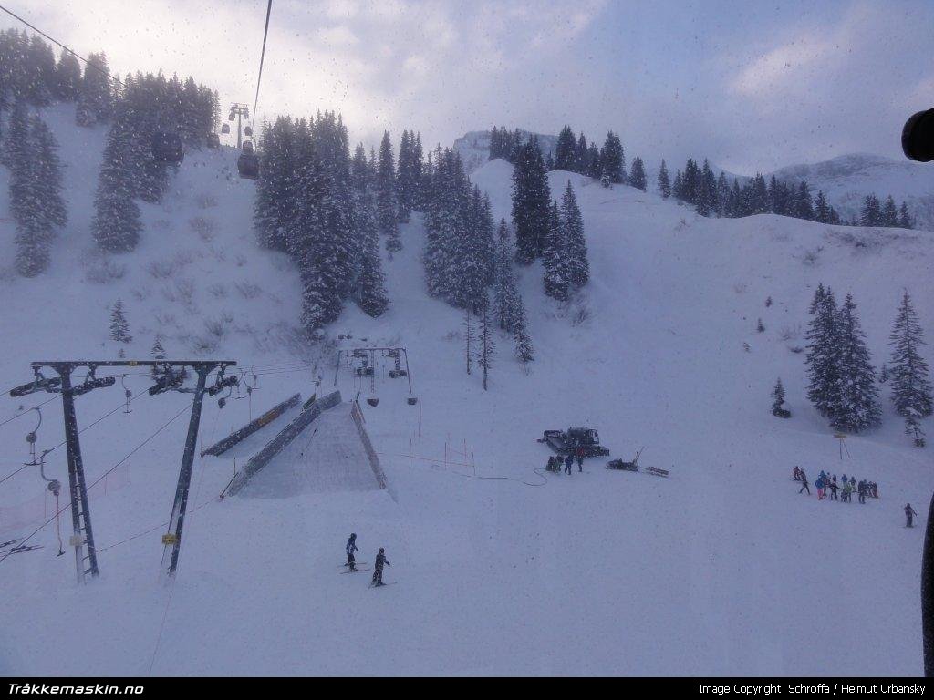 TRYKK FOR � LUKKE VINDUET