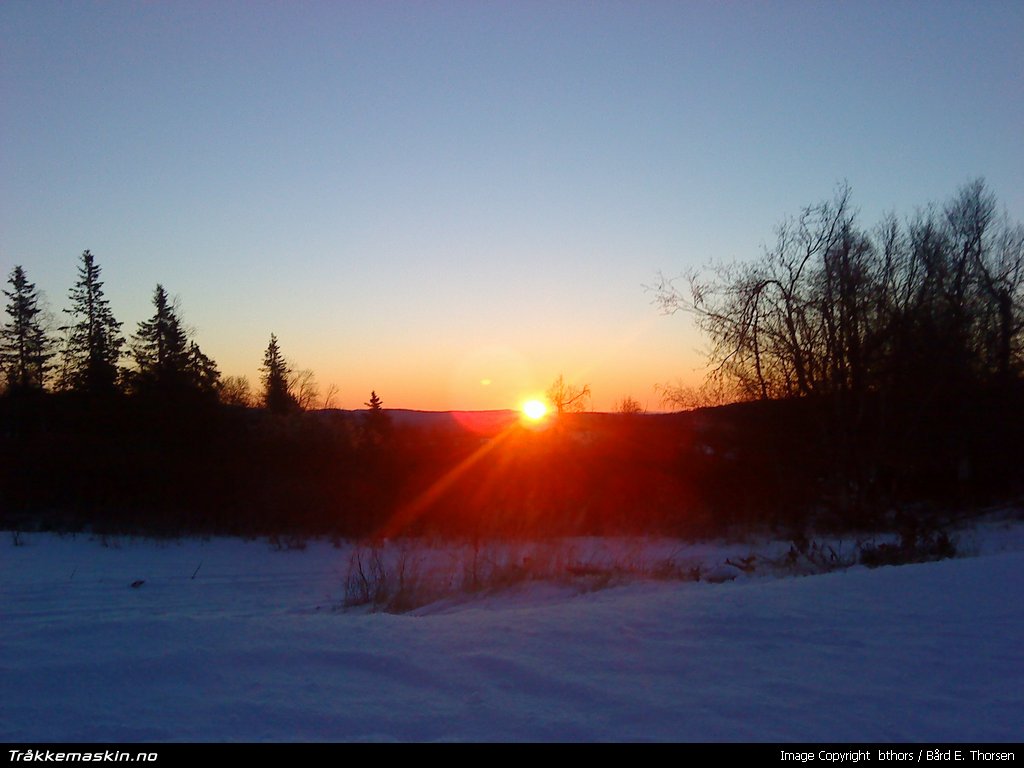 TRYKK FOR � LUKKE VINDUET