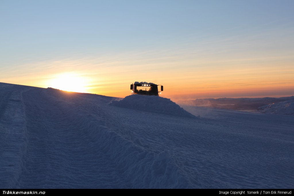 TRYKK FOR � LUKKE VINDUET