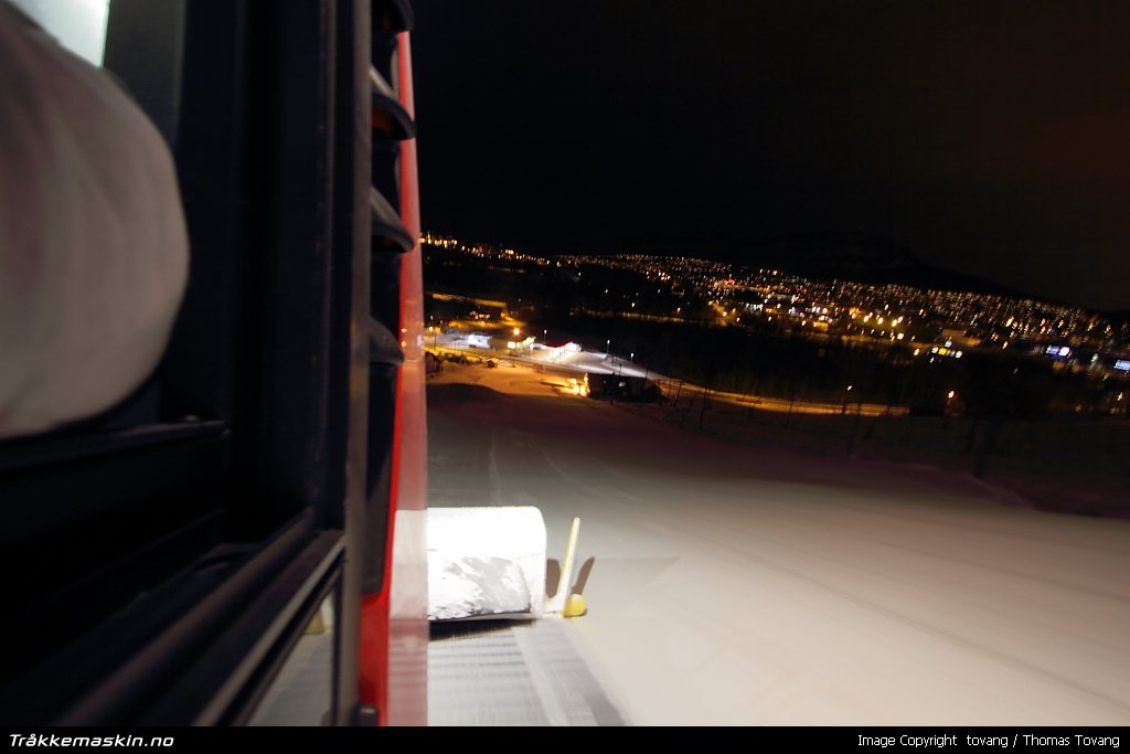 TRYKK FOR � LUKKE VINDUET