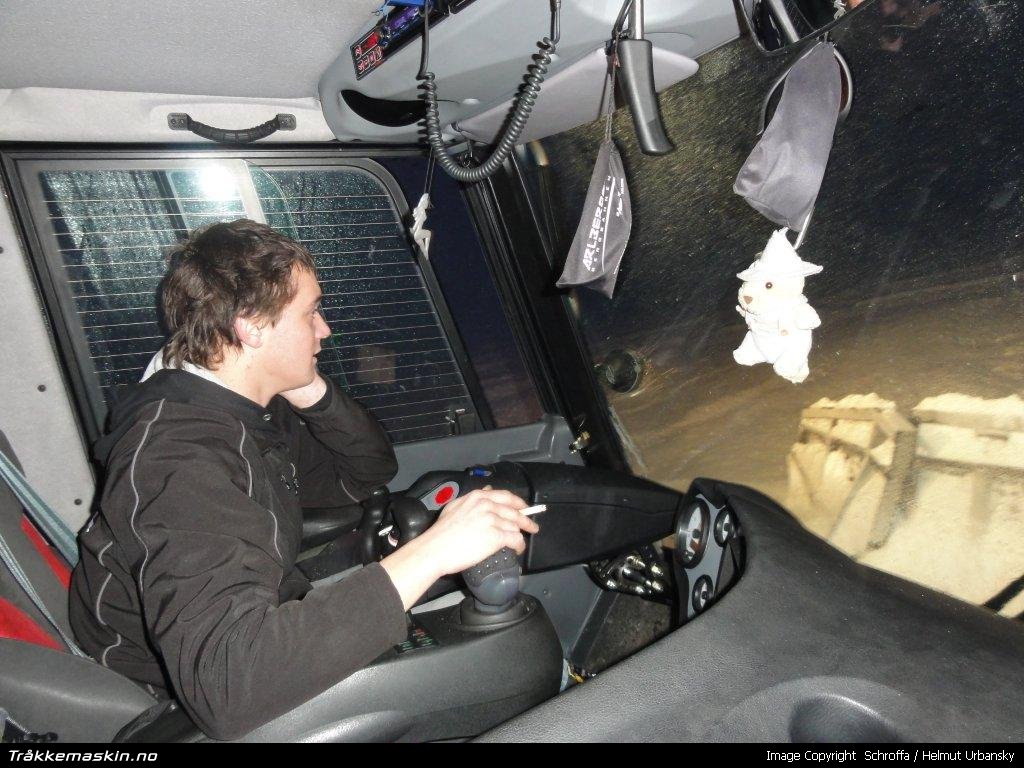 TRYKK FOR � LUKKE VINDUET